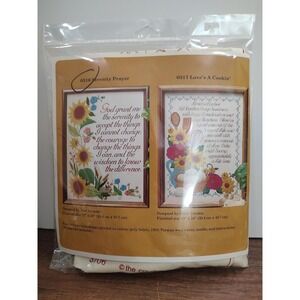 Creative Circle NIP Vintage SERENITY PRAYER Embroidery KIT 1970's A1